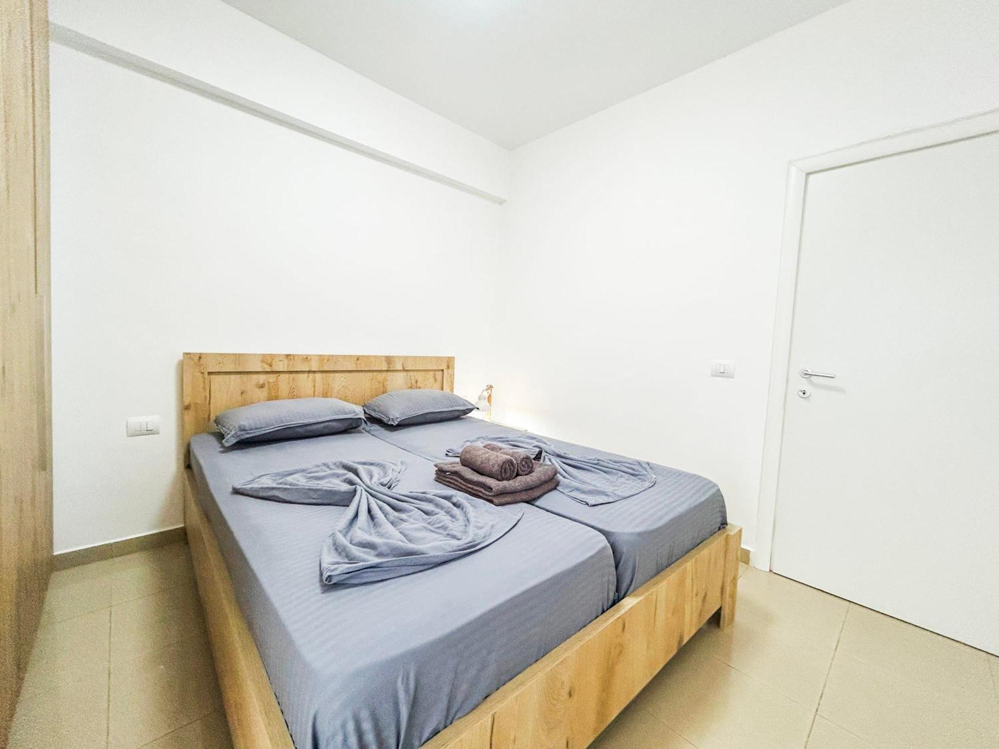 Costante 614 Apartment Драч Екстериор снимка
