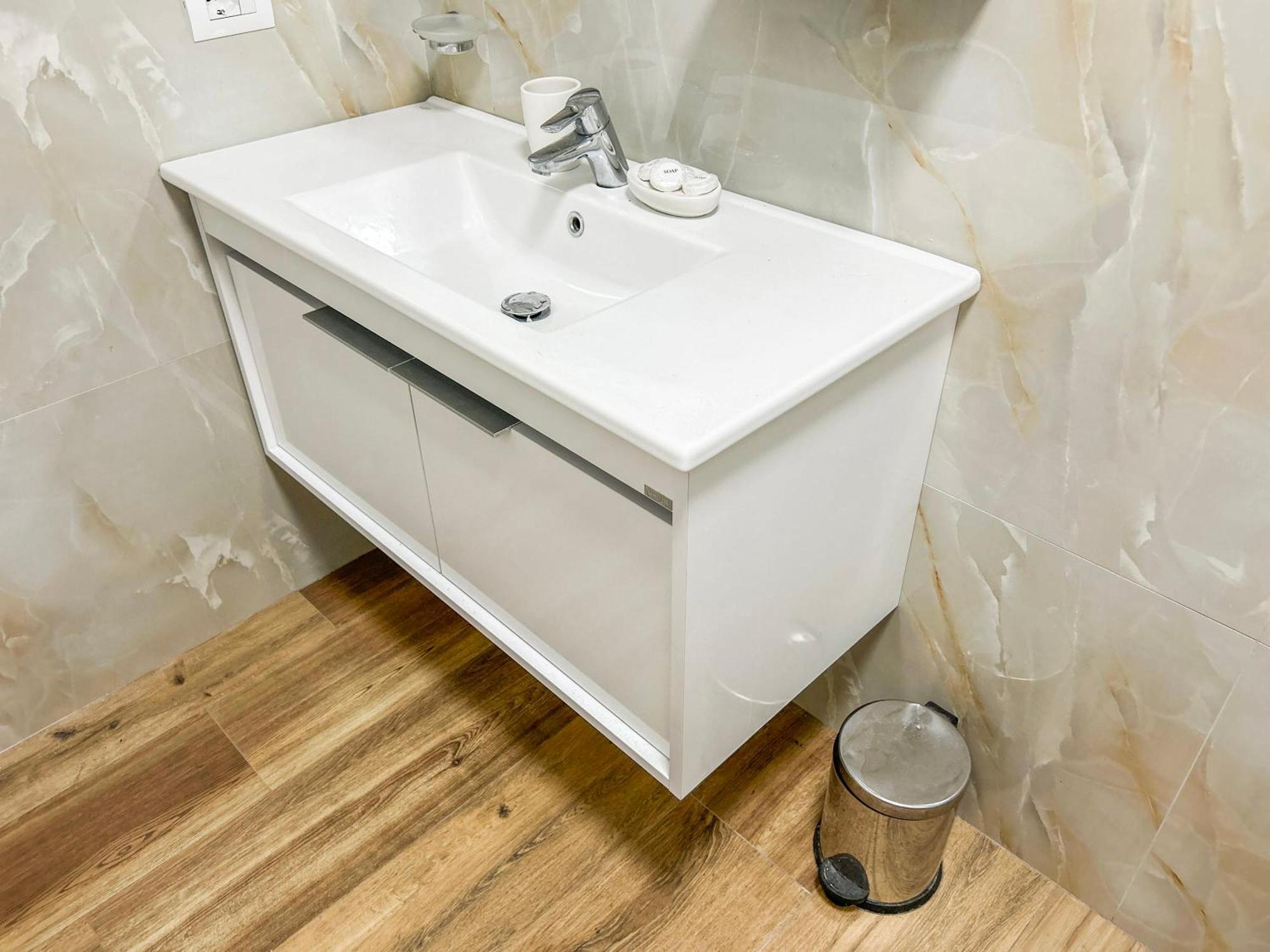 Costante 614 Apartment Драч Екстериор снимка