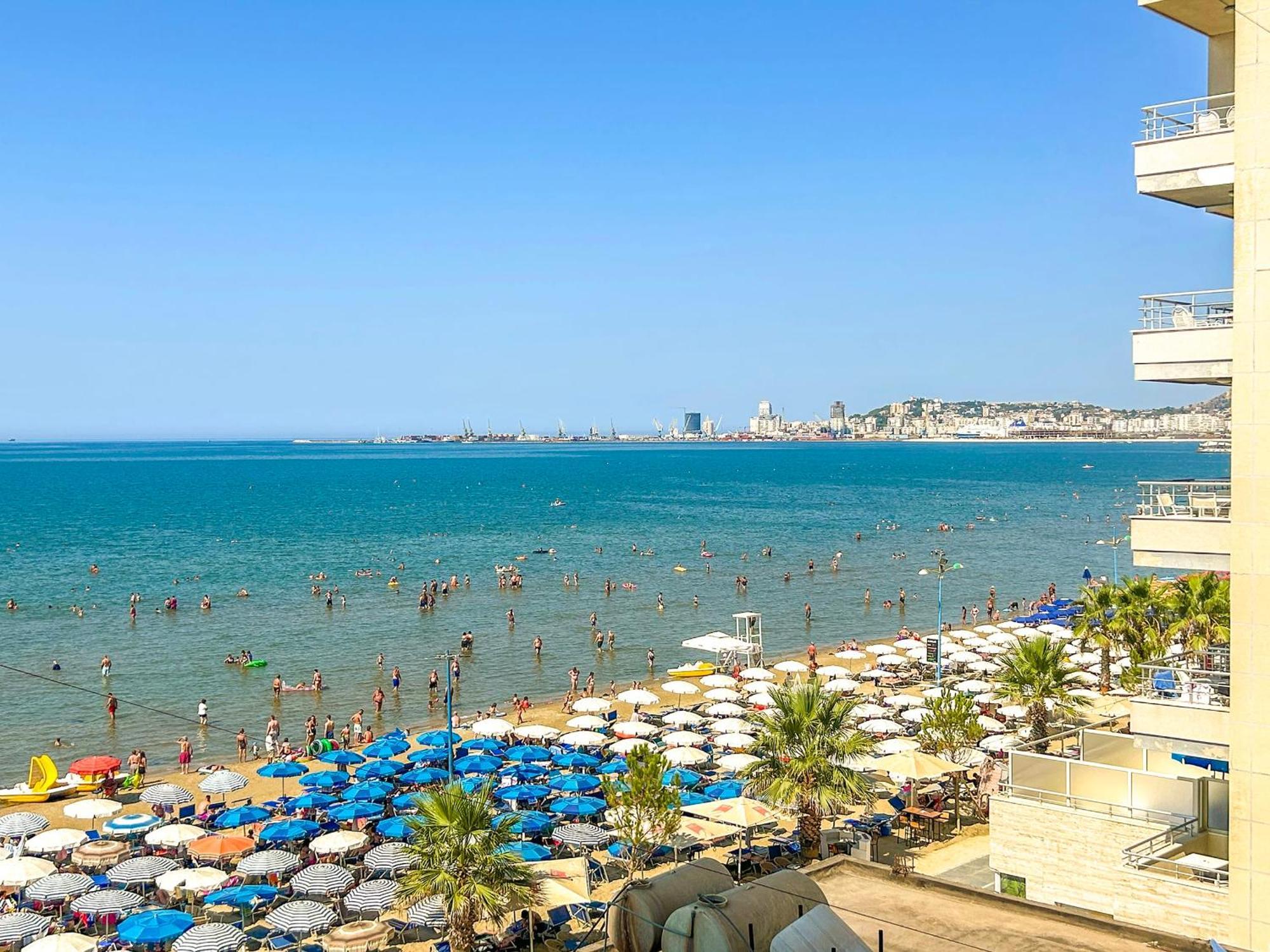 Costante 614 Apartment Драч Екстериор снимка